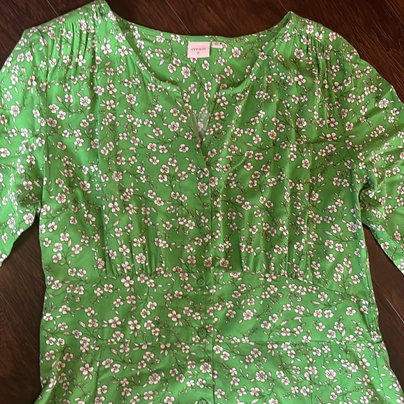 Floral dress - Picture 2 of 5